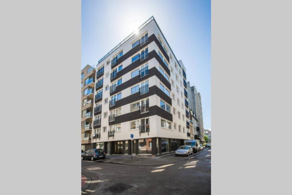 Luxury 3 Bedroom Apartment On The Top Floor With Panoramic View Ostende Extérieur photo